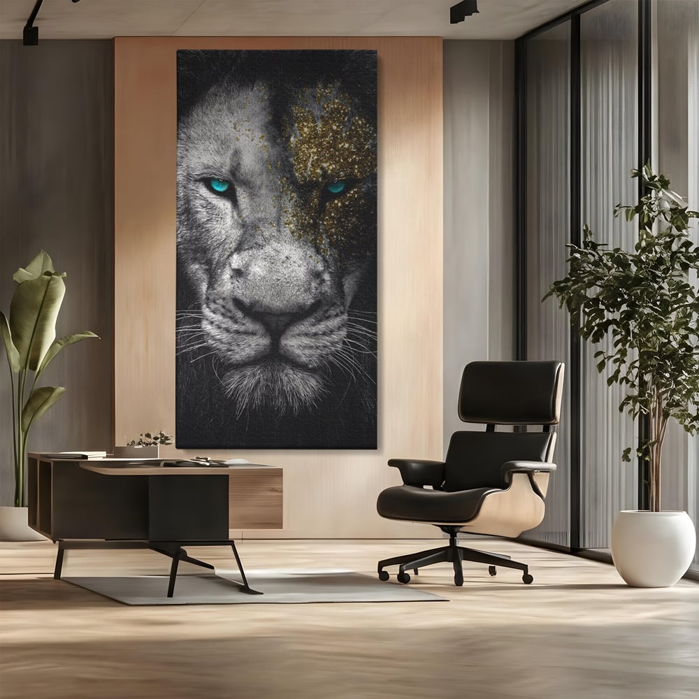 Tablou canvas cu tablou canvas cu leu si ochi albastri, fara rama, pe sasiu de lemn, pe perete intr-un birou